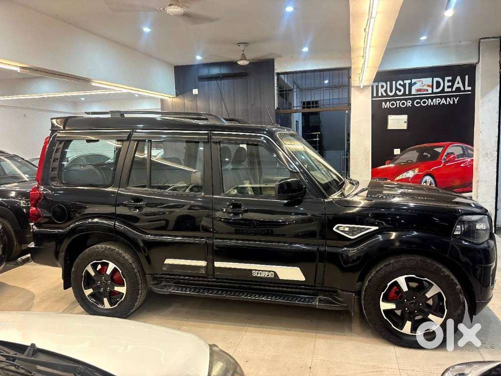 Mahindra Scorpio Classic 2.2 S 11 Mt 7 Str, 2023, Diesel