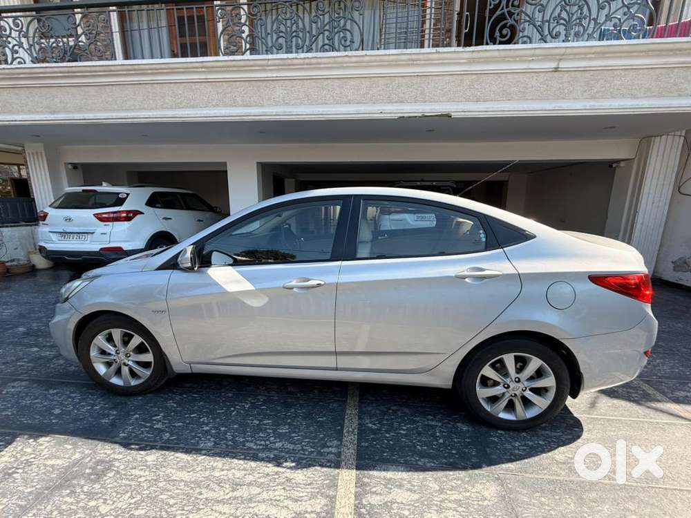 Hyundai Fluidic Verna 2012 Petrol 89k Km Driven Well Maintained