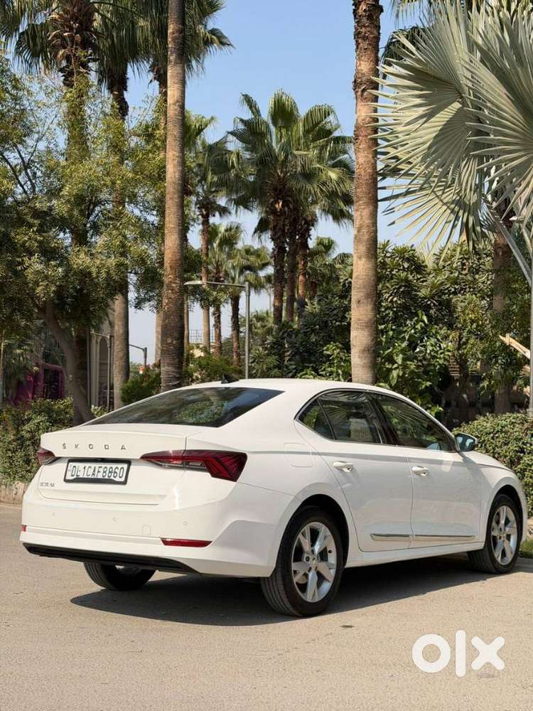 Skoda Octavia 2.0 Style Tsi At, 2022, Petrol