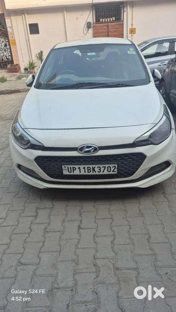 Hyundai Elite I20 2015diesel Good Condition Push Button Start New Tyre