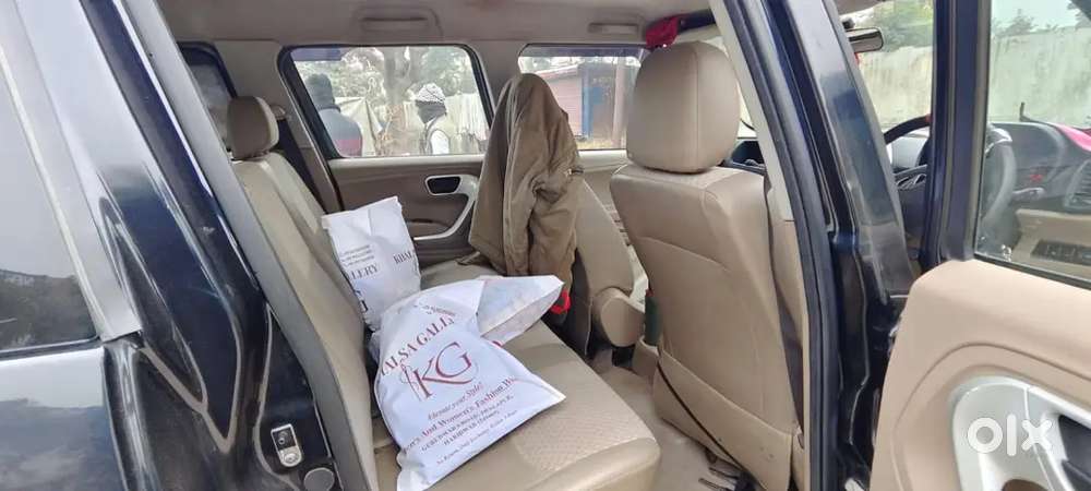 Mahindra Tuv 300 2016 Car
