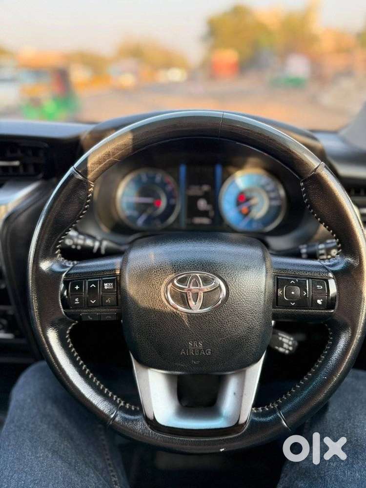 Toyota Fortuner 4x2 Mt 2.8 Diesel, 2021, Diesel