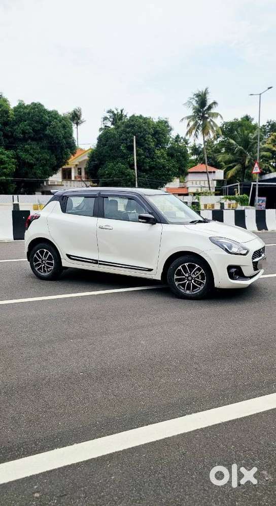 Maruti Suzuki Swift Zxi Plus Amt Dual Tone, 2023, Petrol