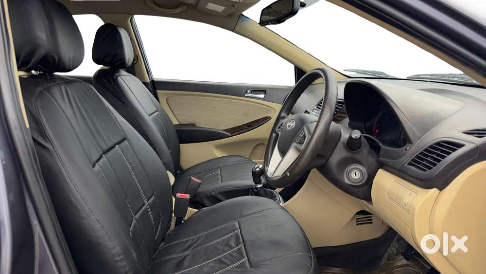 Hyundai Verna Fluidic 1.6 Vtvt Sx, 2014, Petrol