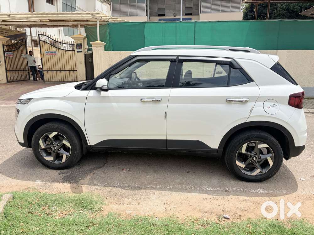 Hyundai Venue 1.0 SX Turbo IMT, 2021, Petrol