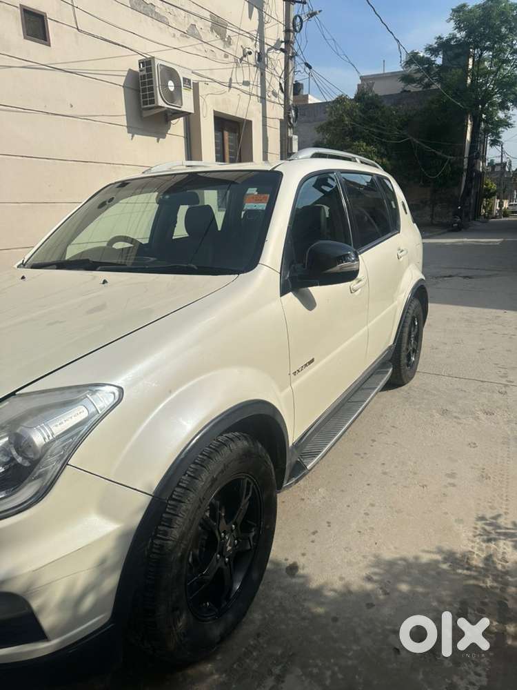 Mahindra Rexton Diesel 2013