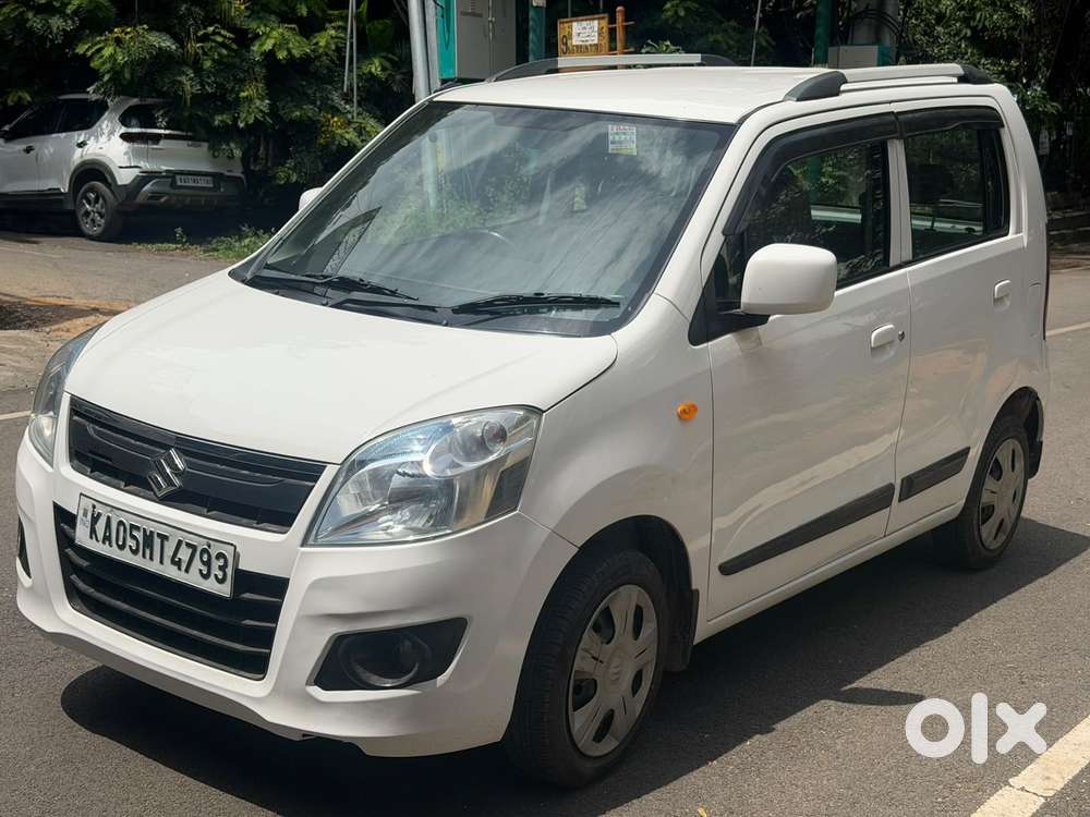 Maruti Suzuki Wagon R VXI AMT, 2016, Petrol
