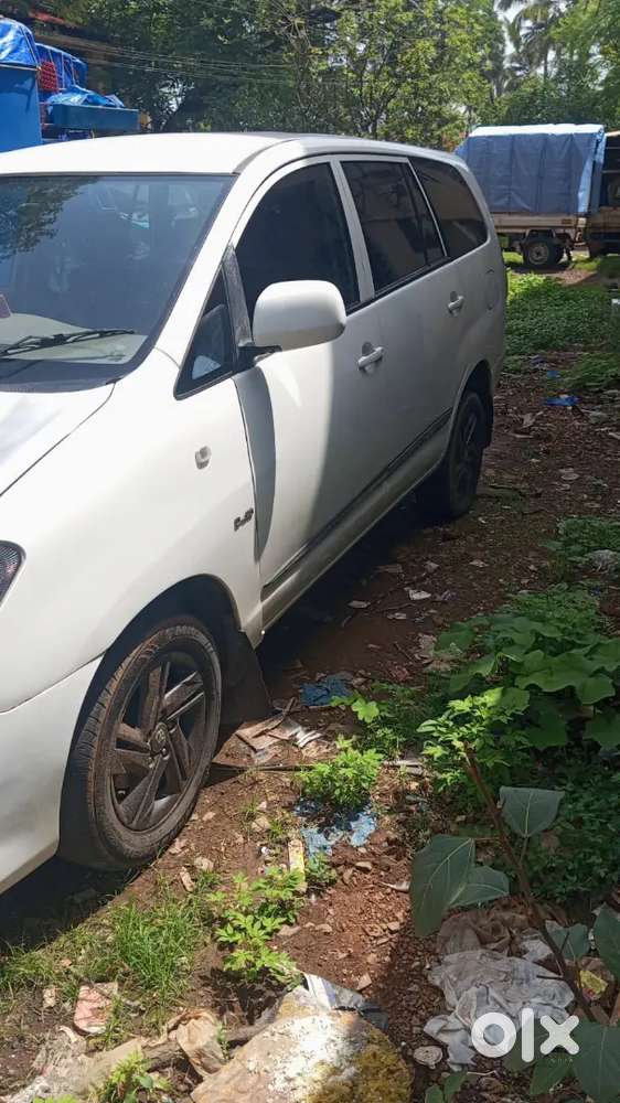 Toyota Innova 2008 Diesel 325000 Km Driven