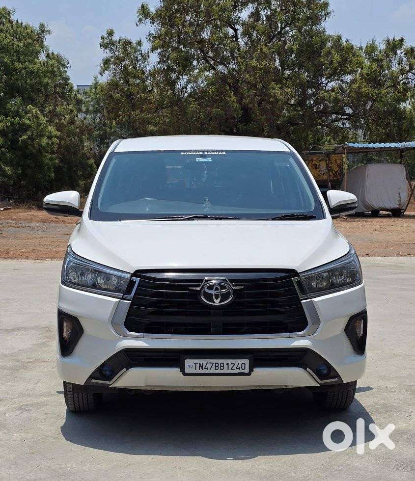 Toyota Innova Crysta 2.4 Gx Mt 8s, 2022, Diesel
