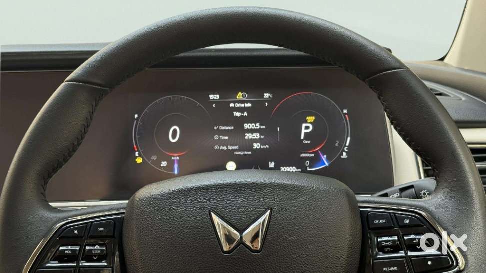 Mahindra Xuv700 2.2 Ax 7 Diesel At Str Awd, 2024, Diesel