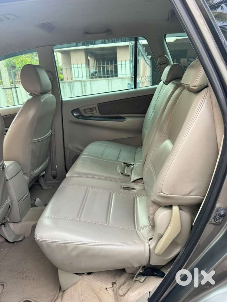 Toyota Innova 2.5 G (diesel) 7 Seater, 2013, Diesel
