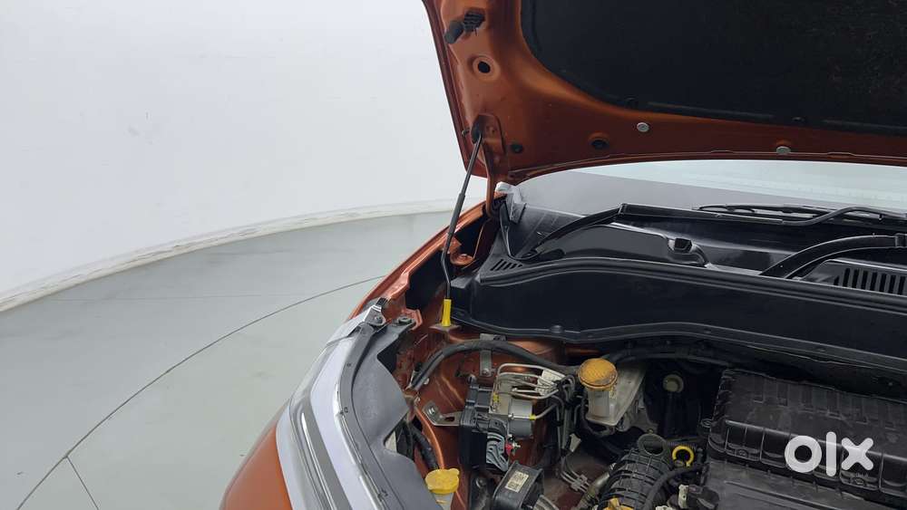 Tata Punch 1.2 Revotron Creative Dual Tone, 2022, Petrol