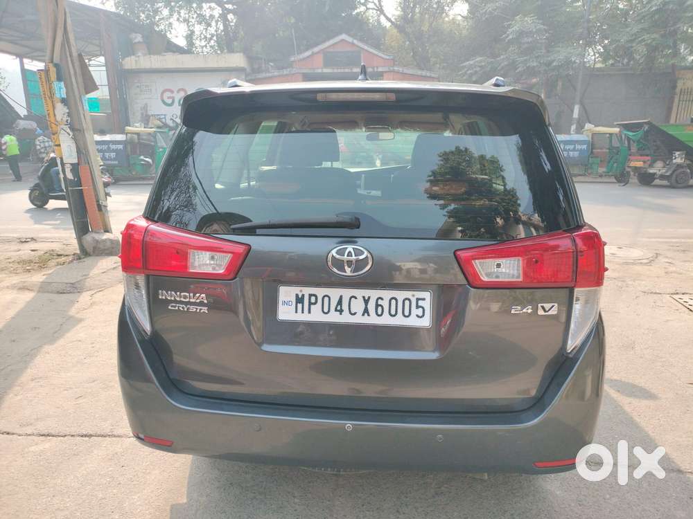 Toyota Innova Crysta 2.4 V 7 Str, 2019, Diesel