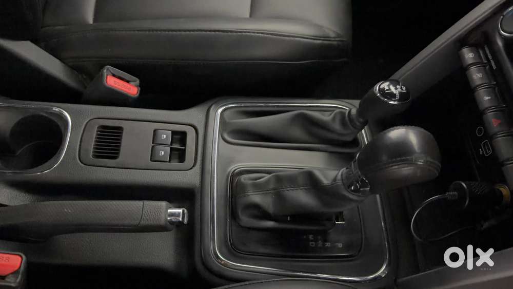 Mahindra Thar Lx P At 4wd 4s Ht, 2022, Petrol