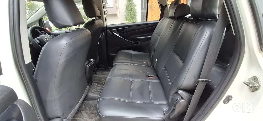 Toyota Innova Crysta 2.4 2019