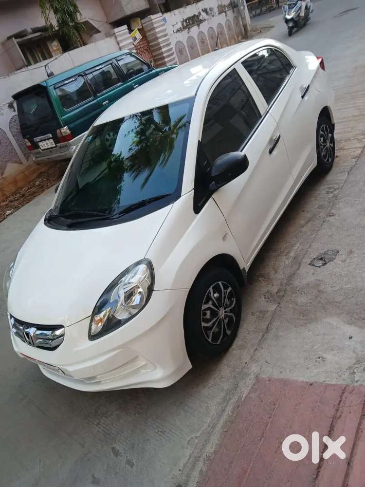 Honda Amaze 2015 Petrol In Excellent Condition