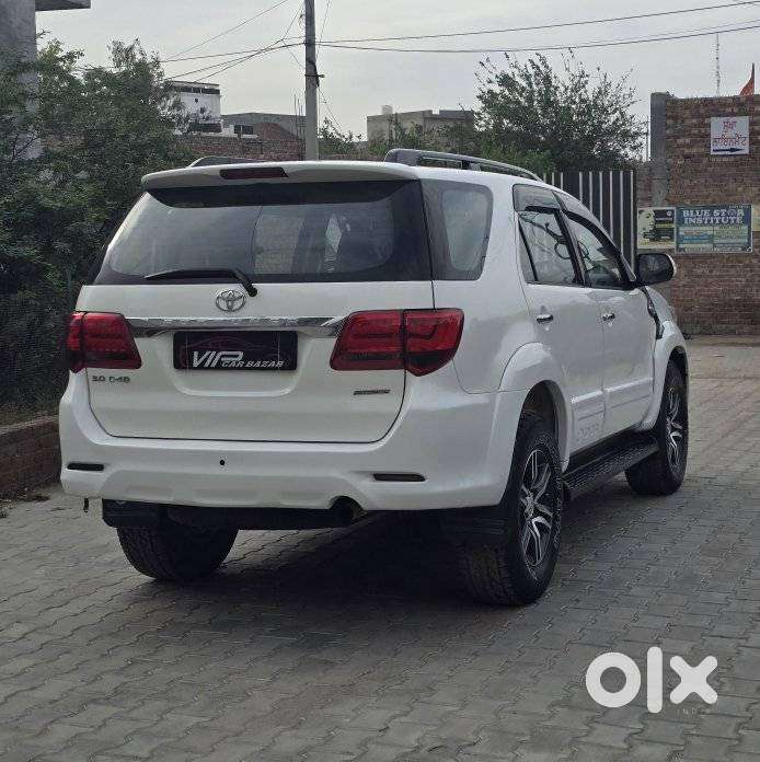 Toyota Fortuner 3.0 4x2 Automatic, 2016, Diesel