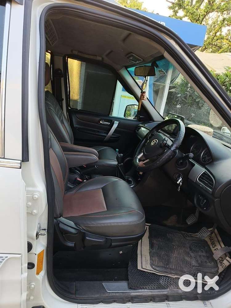 Tata Safari Storme 2018 Diesel Good Condition