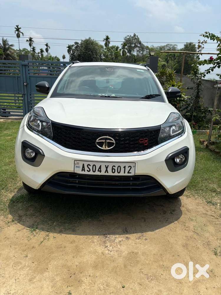 Tata Nexon Xm Petrol 2019