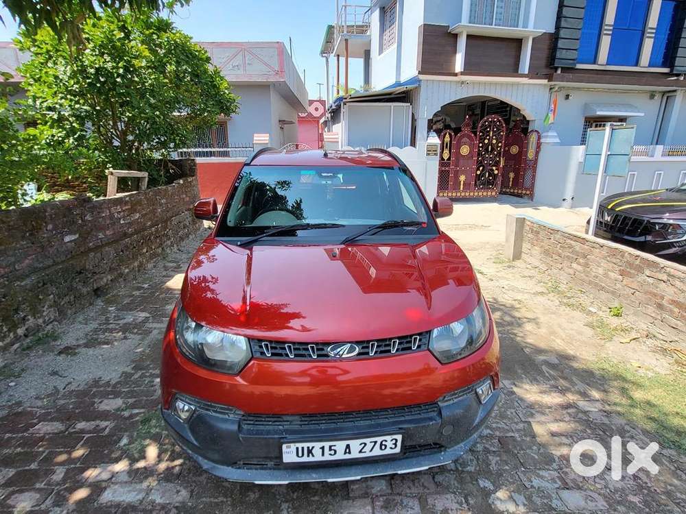 Mahindra Petrol Car 2017