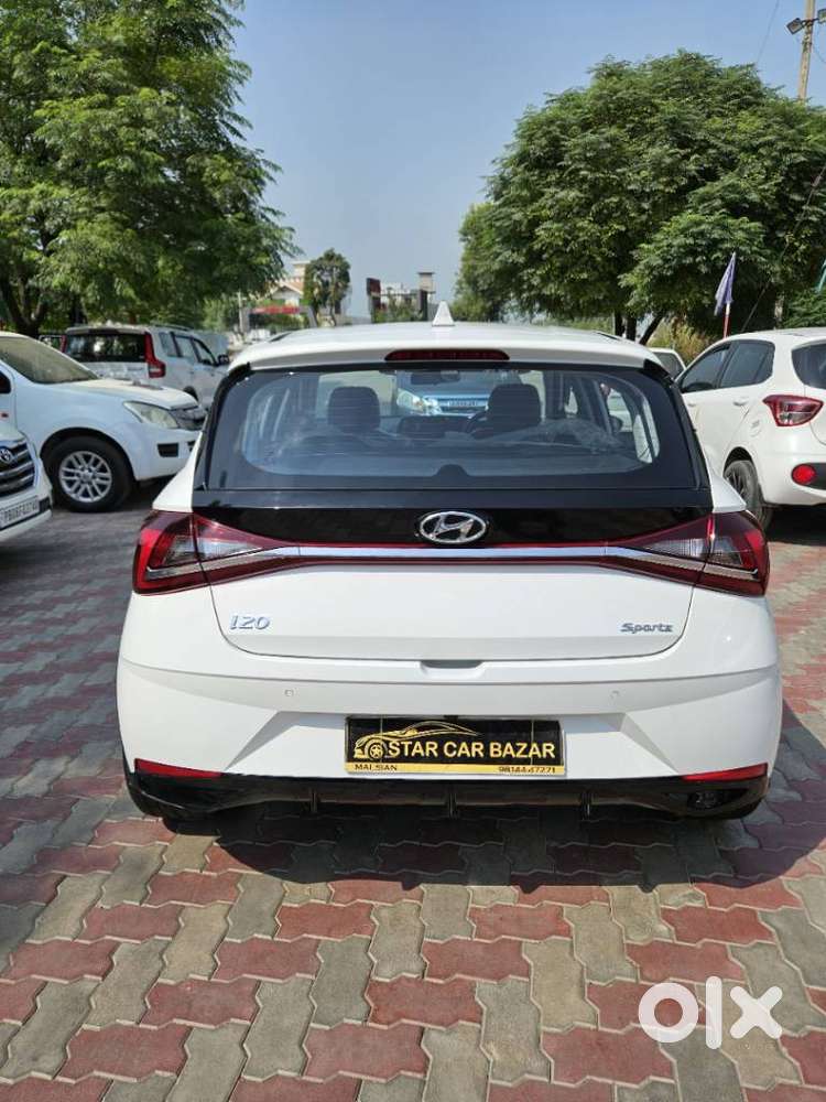 Hyundai I20 Sportz 1.2 Bs-iv, 2022, Petrol
