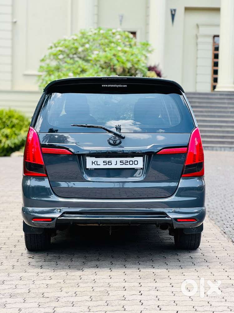 Toyota Innova 2.5 Z Diesel 7 Seater, 2014, Diesel