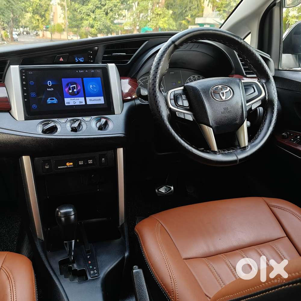 Toyota Innova Crysta 2.7 Gx At, 2020, Diesel