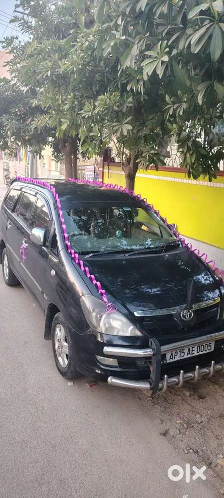 Toyota Innova 2007 Diesel Well Maintained
