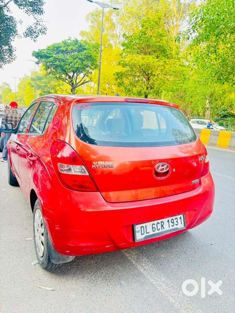 Hyundai Car Petrol Manual 2nd Owner 2012