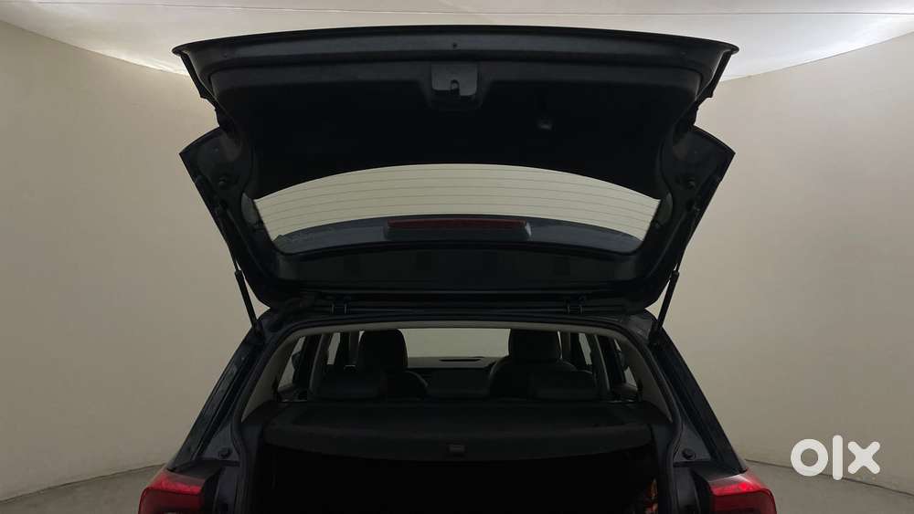 Skoda Kushaq Style 1.0l Tsi At, 2023, Petrol