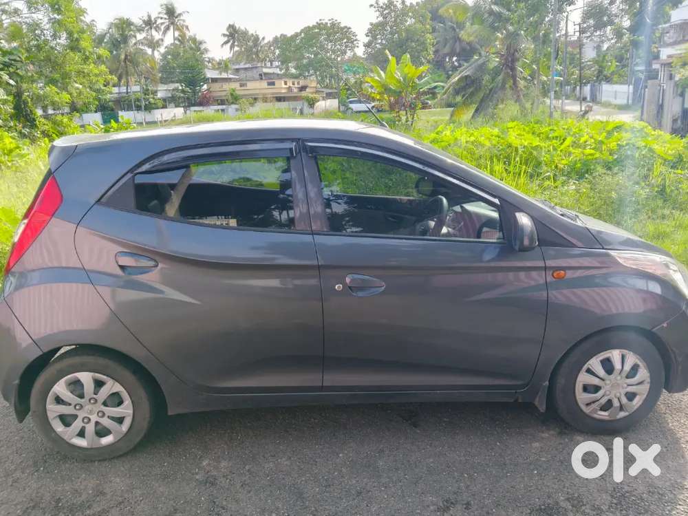 Hyundai Eon Sportz 2017 Petrol
