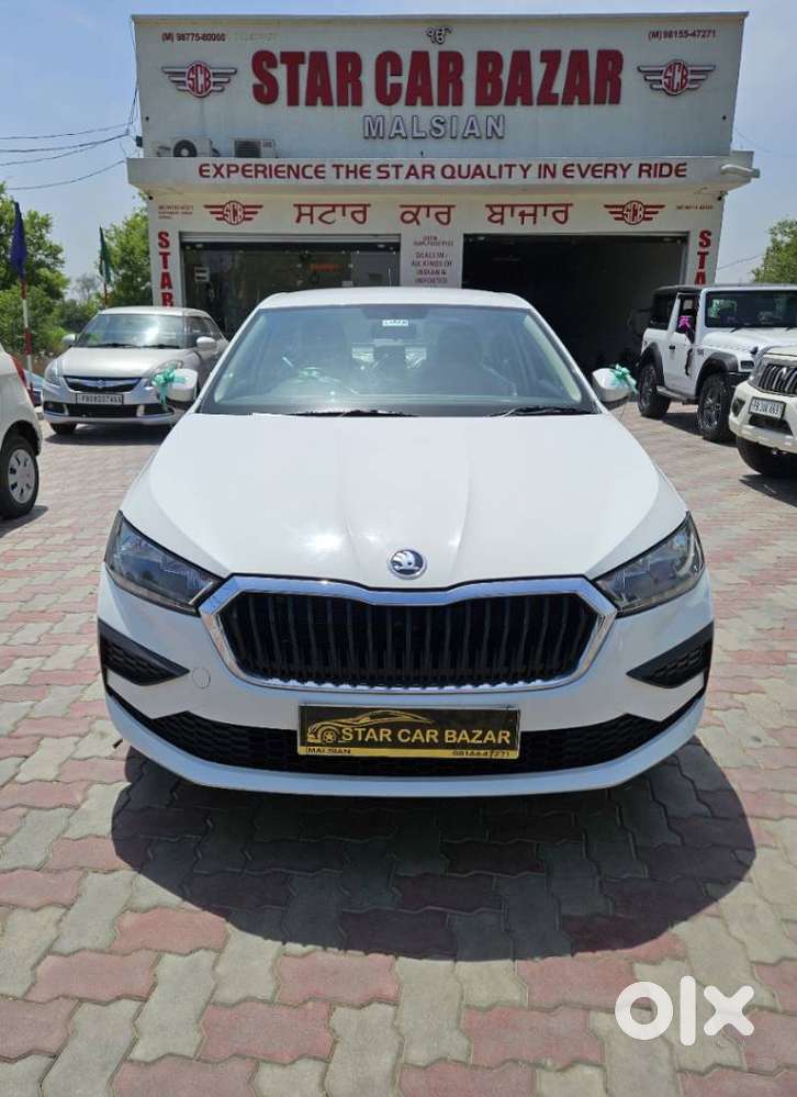 Skoda Slavia Active 1.0l Tsi Mt, 2022, Petrol