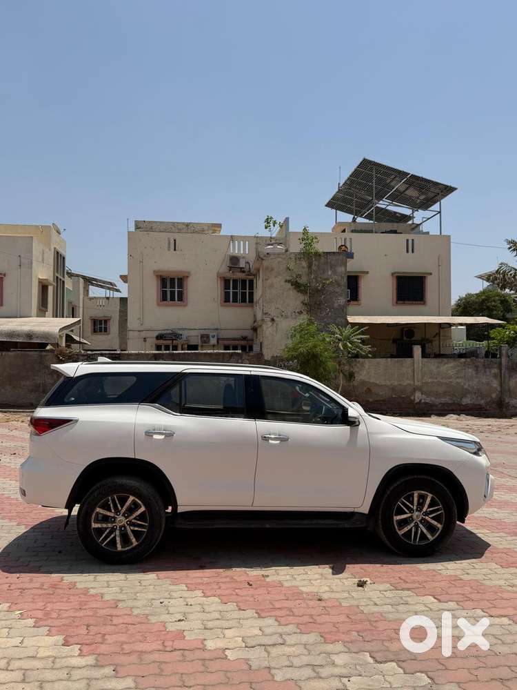 Toyota Fortuner 4x4 Mt 2.8 Diesel, 2017, Diesel