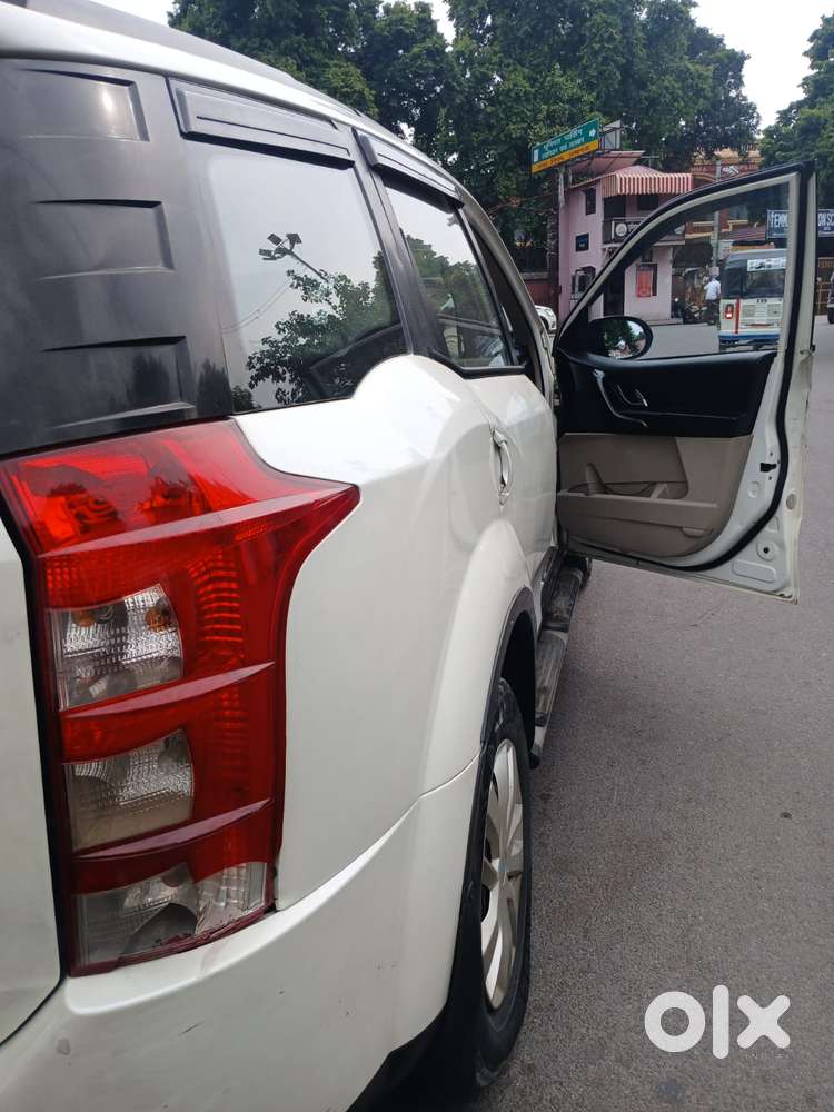 Mahindra Xuv500 At W6 2wd, 2017, Diesel