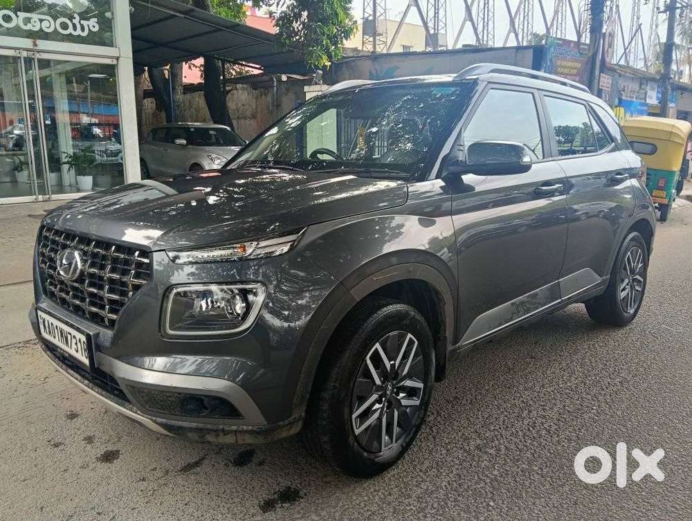 Hyundai Venue Sx Opt Turbo, 2022, Petrol