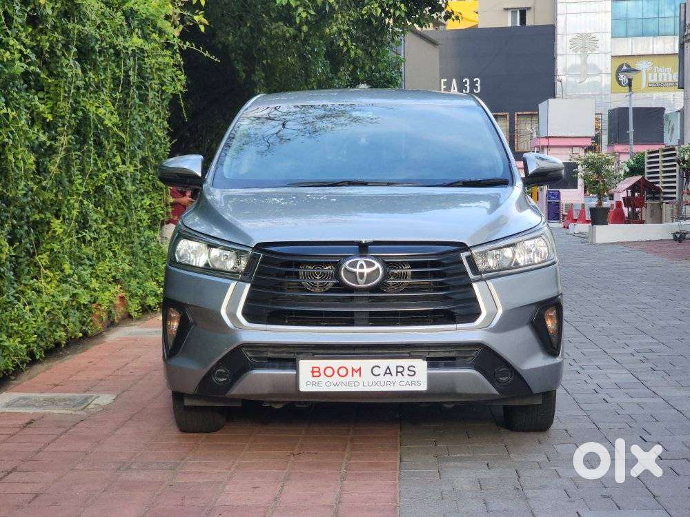 Toyota Innova Crysta [2020-ongoing] 2.4 Gx 7 Str, 2022, Diesel
