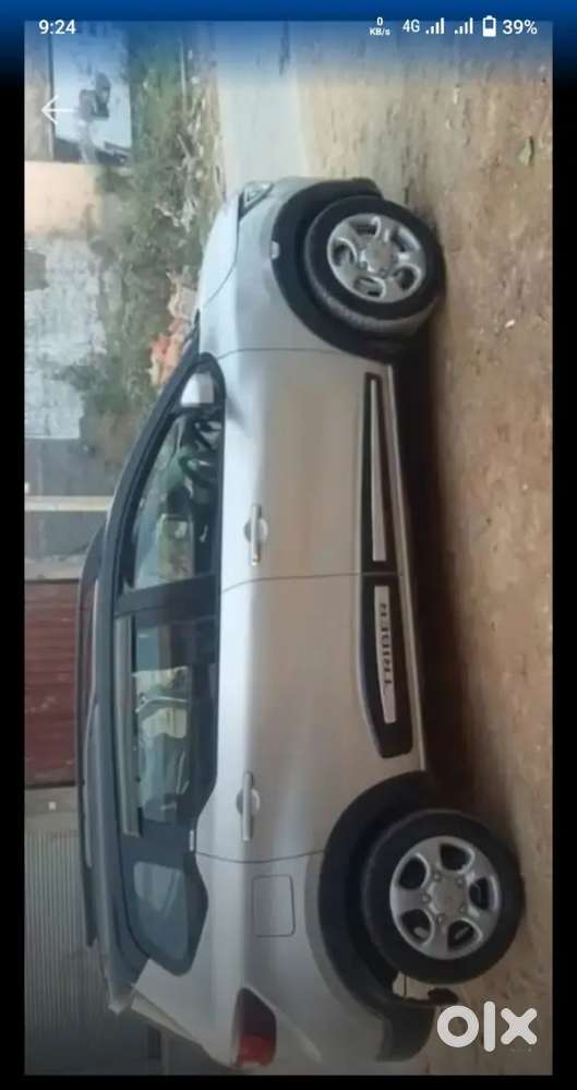 Paiso Ki Jarurat Hai