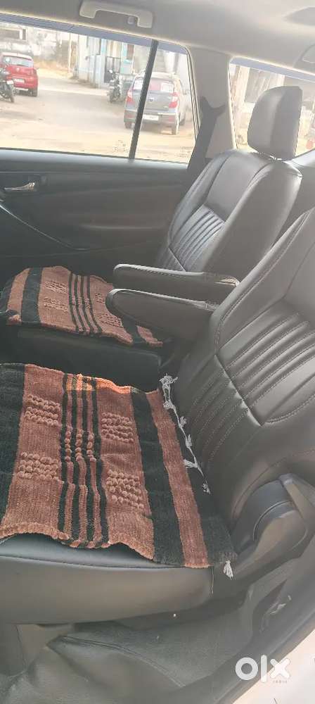 Toyota Innova Crysta 2016