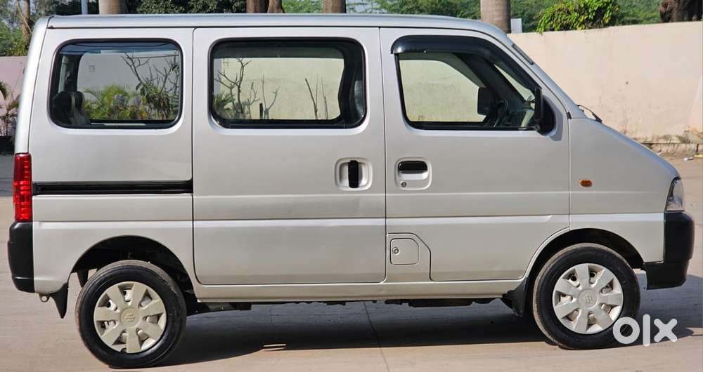 Maruti Suzuki Eeco 7 Seater Standard, 2018, Petrol
