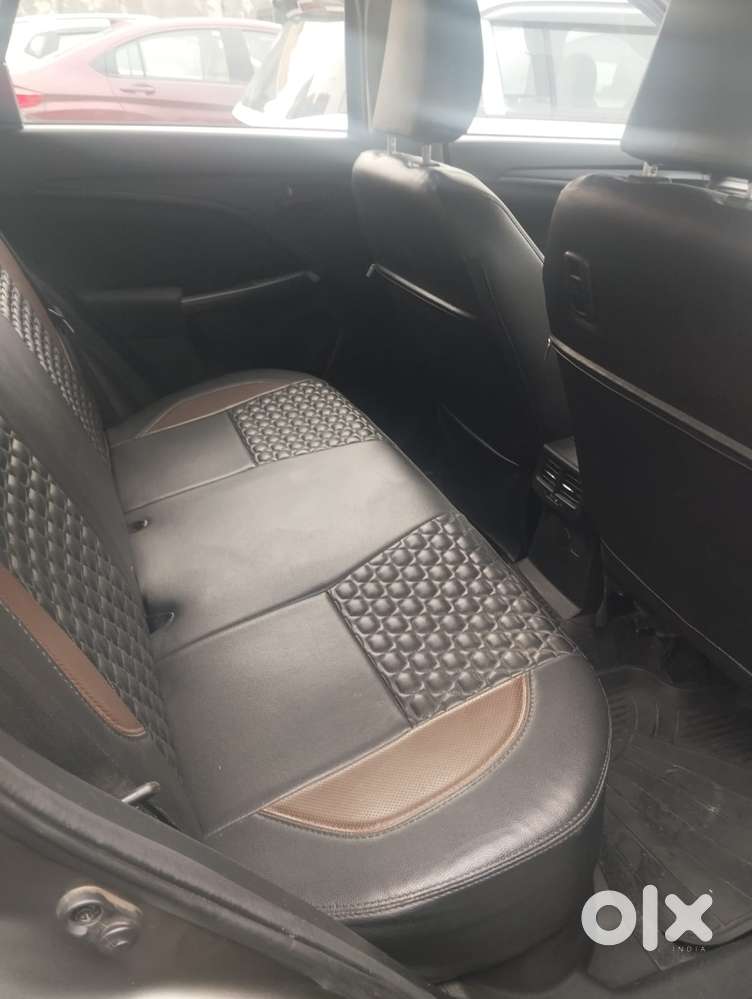 Maruti Suzuki Brezza 1.5 Vxi Cng, 2023, Cng & Hybrids