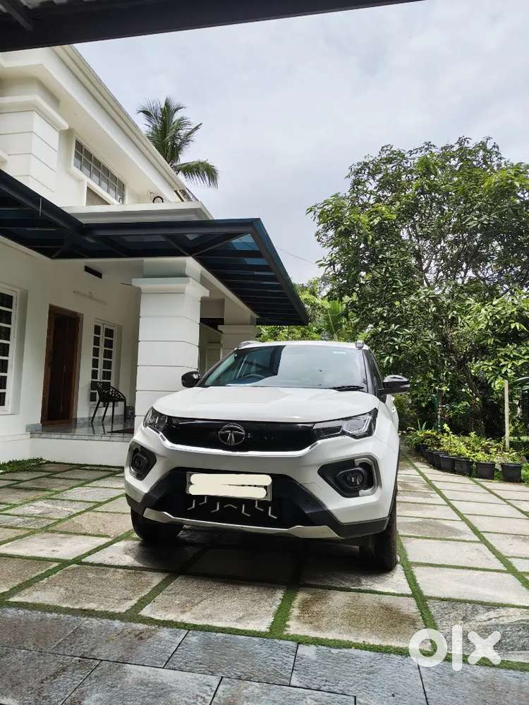 Tata Nexon Xza Plus 2022 Petrol