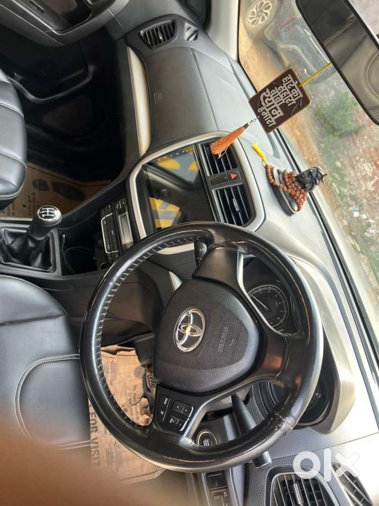 Toyota Urban Cruiser 2022 Petrol Well Maintained