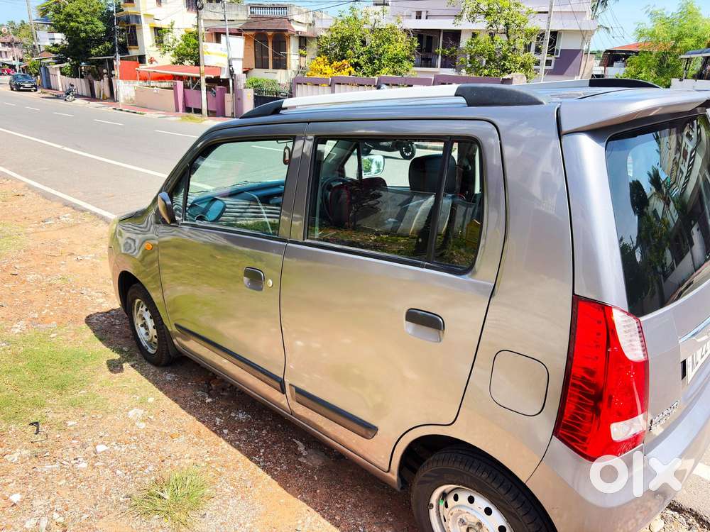Maruti Suzuki Wagon R Vxi, 2012, Petrol