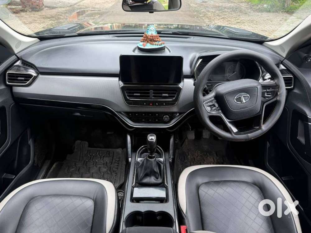 Tata Safari 2.0 Kryotec Xt Plus Dark Edition, 2023, Diesel