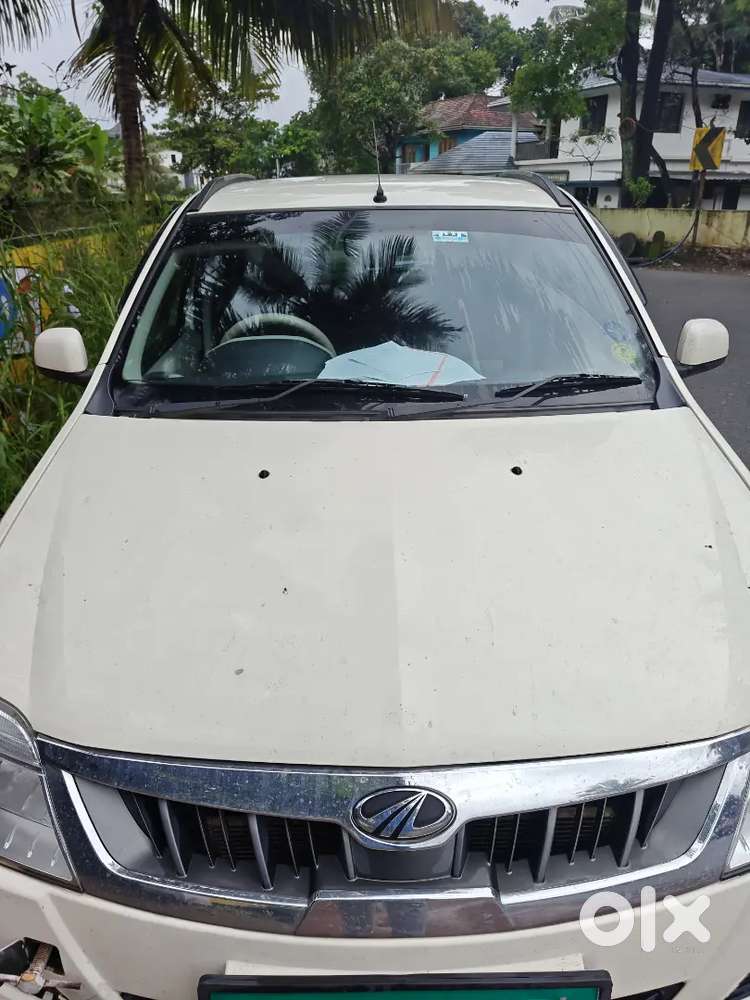 Mahindra E Verito 2018