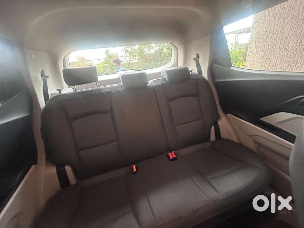 Mahindra Xuv300 2021 Petrol Good Condition