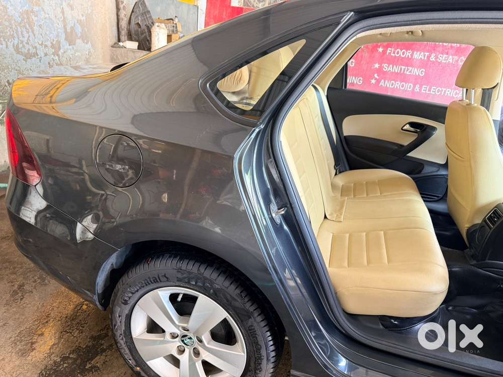 Skoda Rapid Tsi Petrol 2021