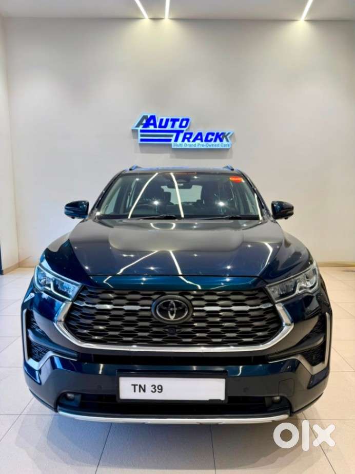 Toyota Innova Hycross 2.0 Zx Hybrid 7 Str, 2024, Petrol