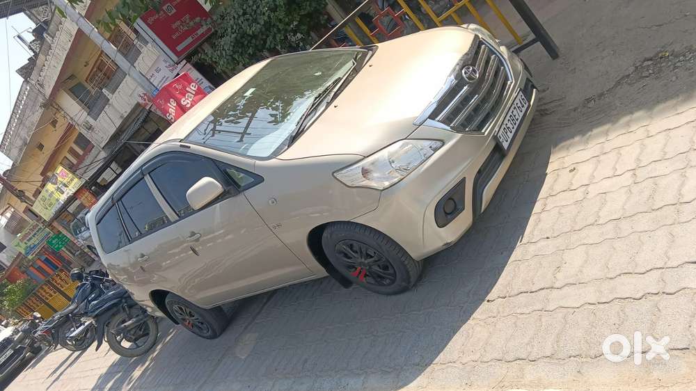 Toyota Innova 2.5 G (diesel) 7 Seater, 2016, Diesel