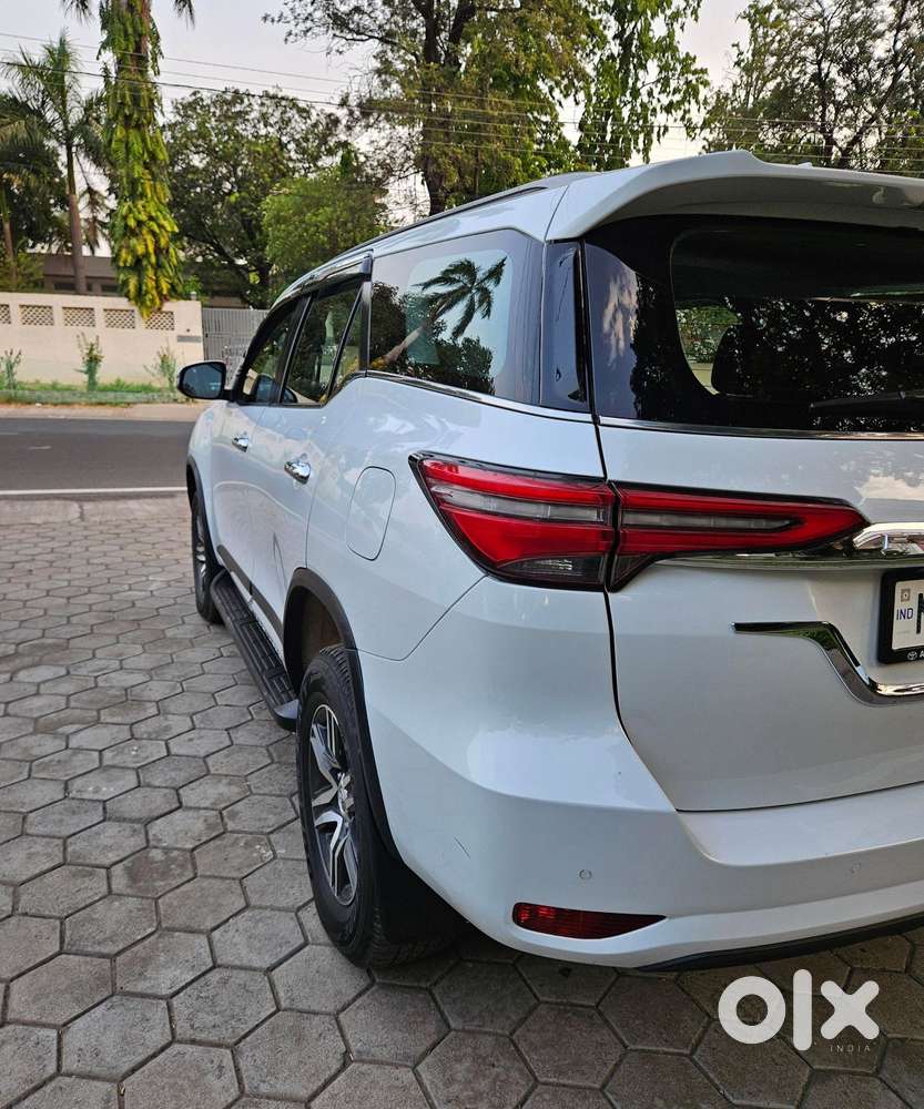 Toyota Fortuner [2021-ongoing] 2.8 2wd Diesel Mt, 2023, Diesel